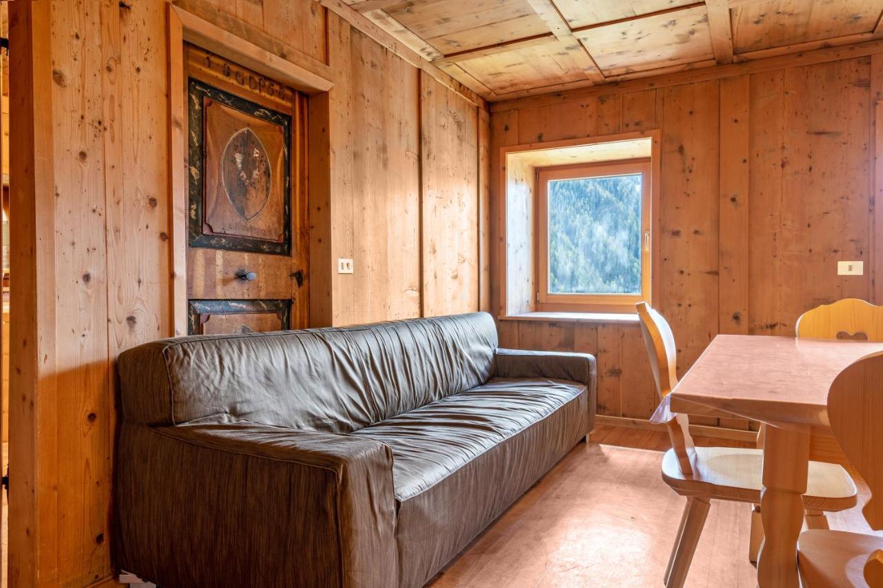 Muncion Apparte Pozza di Fassa Exterior photo